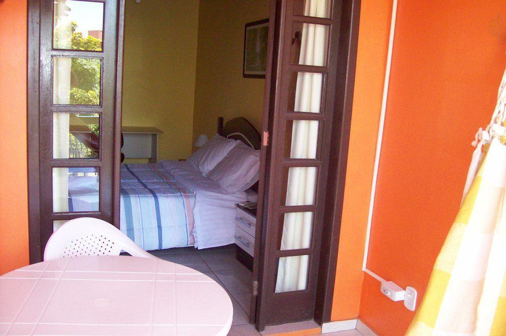 Hospedaria Ondas Do Rosa Praia do Rosa Exterior photo